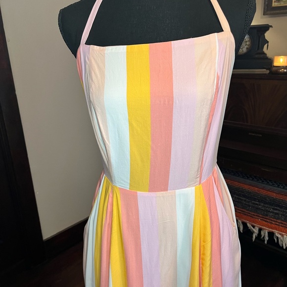 LIKE NEW Modcloth x Collectif Sandy-Lynn Peachy Stripe Dress Pink Striped Halter - Picture 3 of 9
